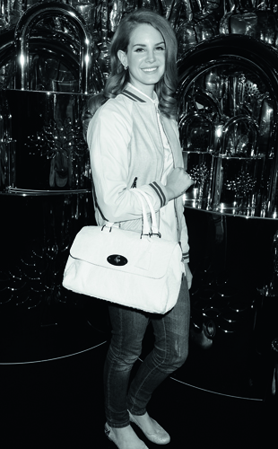 LONDON, ENGLAND - FEBRUARY 19: (EMBARGOED FOR PUBLICATION IN UK TABLOID NEWSPAPERS UNTIL 48 HOURS AFTER CREATE DATE AND TIME. MANDATORY CREDIT PHOTO BY DAVE M. BENETT/GETTY IMAGES REQUIRED) Singer Lana Del Rey arrives at the Mulberry Autumn/Winter 2012 show during London Fashion Week at Claridge's Hotel on February 19, 2012 in London, England. (Photo by Dave M. Benett/Getty Images)