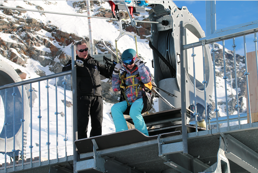 la-tyrolienne-val-thorens-1