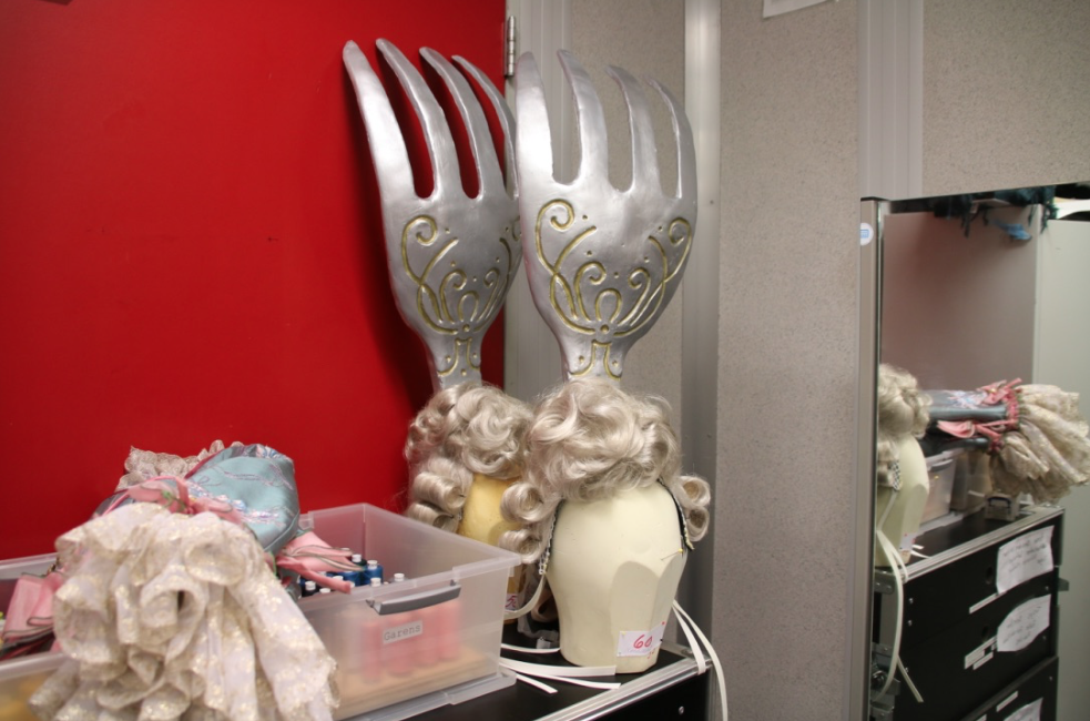 musical-belle-en-het-beest-josje-huisman-atelier-kostuums-backstage-elle-be-17