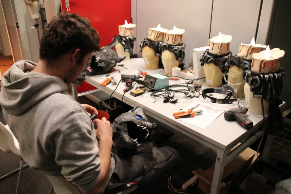 musical-belle-en-het-beest-josje-huisman-atelier-kostuums-backstage-elle-be-18