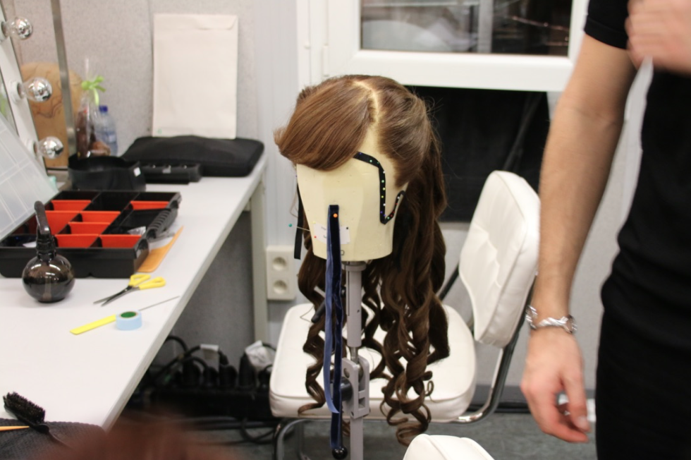 musical-belle-en-het-beest-josje-huisman-atelier-kostuums-backstage-elle-be-4