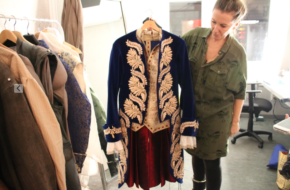 musical-belle-en-het-beest-josje-huisman-atelier-kostuums-backstage-elle-be-6