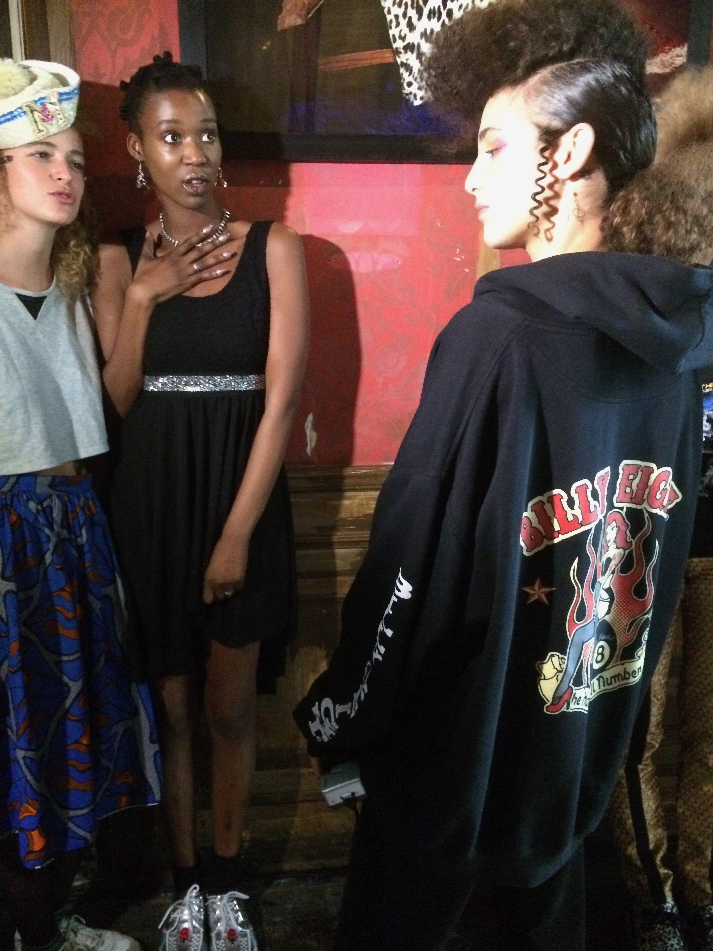 Fashion week insider praat modetermen achter de schermen 4