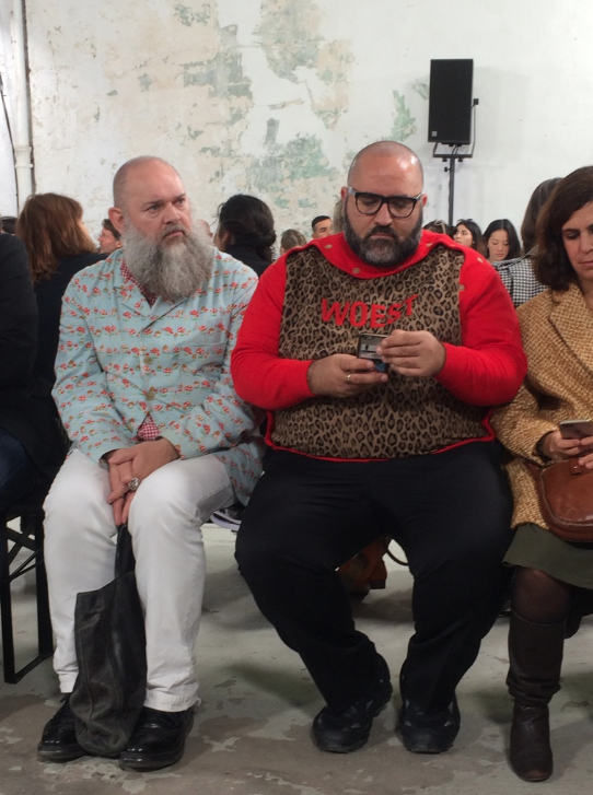 Fashion week insider praat modetermen achter de schermen