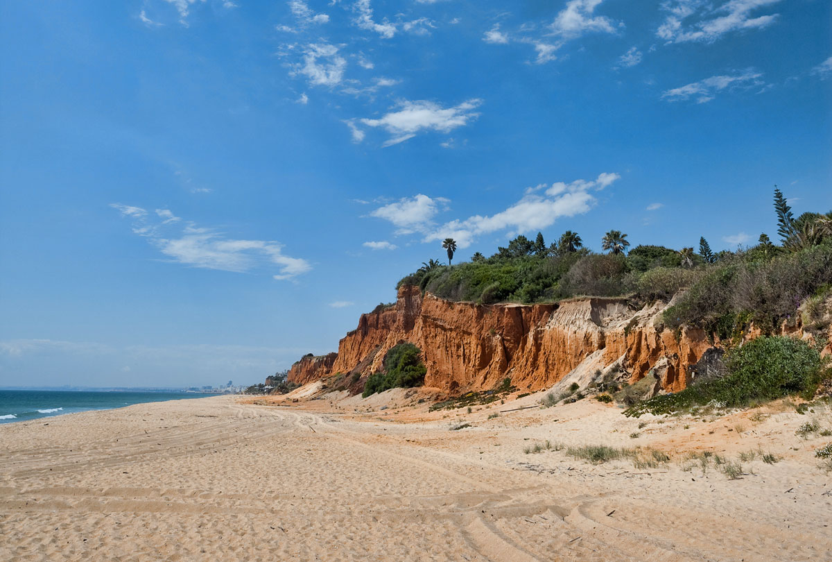 ยฉ travel-in-portugal.com