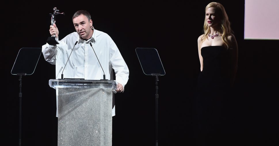 Raf Simons en Demna Gvasalia winnen CFDA Awards