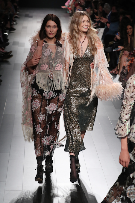gigi-hadid-bella-hadid-anna-sui-wardrobe-malfunction-blooper