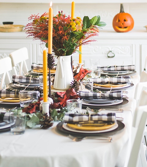 Deco: 20 chique, minimalistische en glamoureuze Halloweentafels