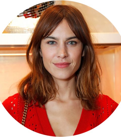 Alexa Chung ontwerpt haar eerste én betaalbare handtas