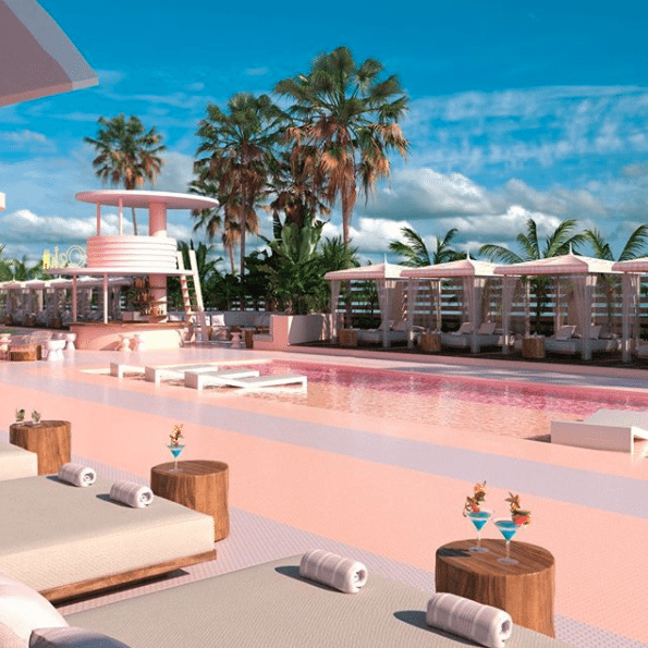 roze vakantie Ibiza