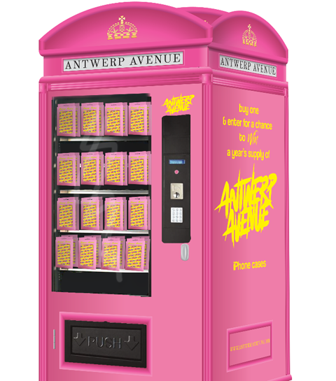 ZIEN: de knalroze automaat met telefooncovers van Antwerp Avenue