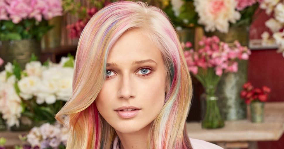 HAARTREND: Color Marbling, regenboogmarmer op je haar