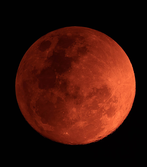 Weekend tip: ga kijken naar de bloedrode maansverduistering