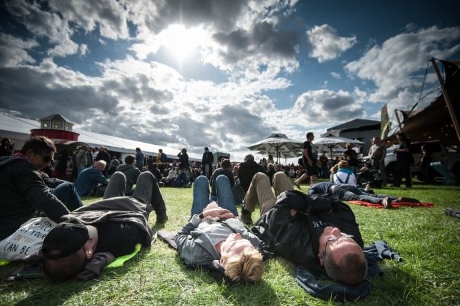 festival, zomer, augustus, vlaanderen, wallonie, agenda, muziek, kamping kitsch, lokerse feesten, ieperfest, w-fest