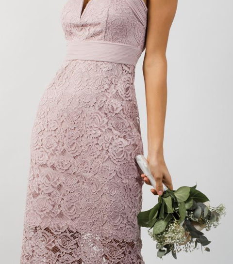 Shopping: 15 fleurige outfits voor een huwelijksfeest
