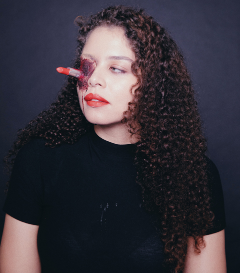 Halloween make-up tutorial: lippenstift door oog