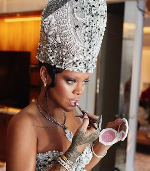 Rihanna zet de beautywereld (alweer) op z’n kop