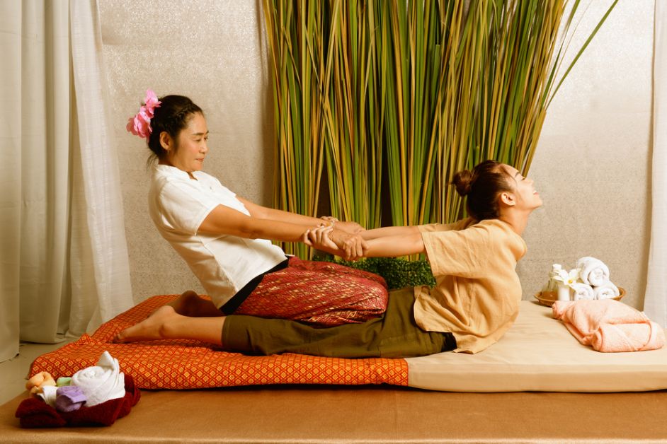massage, shiatsu, deep tissue, thai, hot stone, ayurvedisch, holistisch