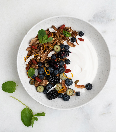 Vegan Maand: 5 recepten met plantaardige Griekse yoghurt