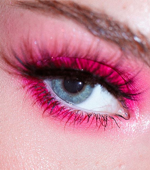 Kleurrijke make-up: alle tips voor beginners