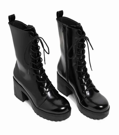 VeganOnline exclusive Lace-up boots € 50 Black