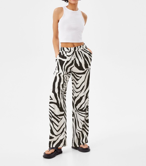 pantalon Bershka zebra