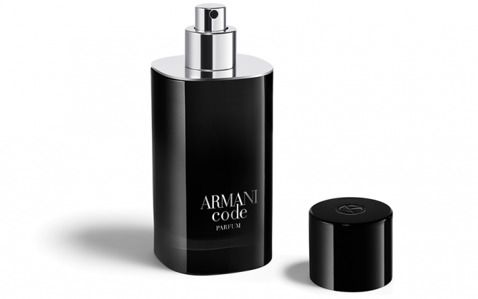 Armani Code parfum Regé-Jean Page