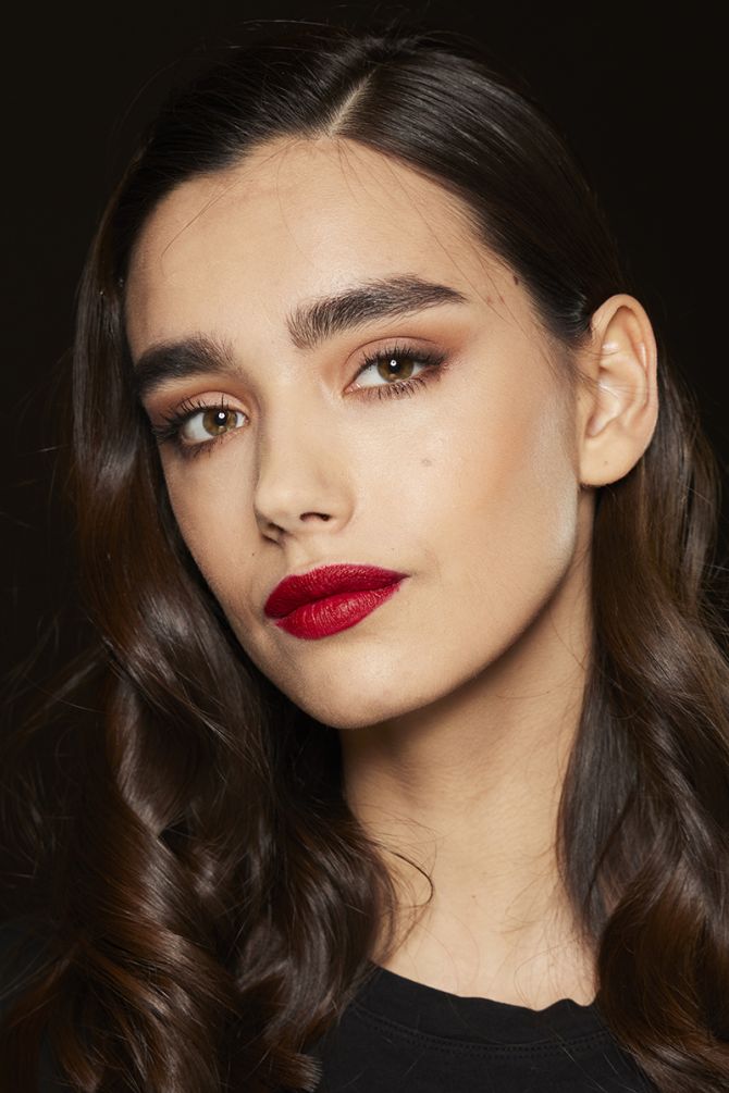 Elisabetta Franchi nieuwe collectie make-up catwalk