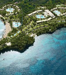 Jouw ultieme droomvakantie aan de mediterrane kust bij Ikos Resorts