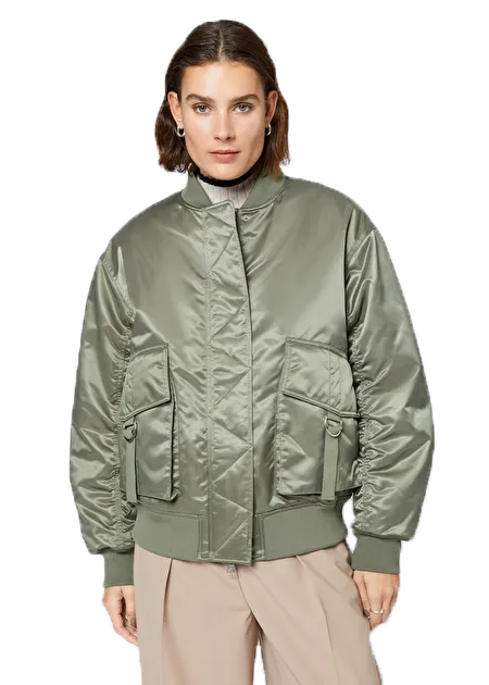 bomber jacket trend