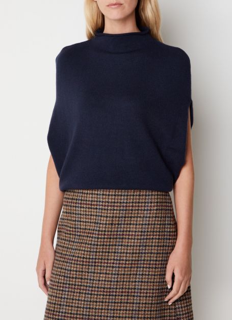 Annica fijngebreide cape van kasjmier, Weekend Max Mara, De Bijenkorf, €335,-