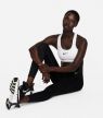 Shop nu Nike sportbeha’s en leggings met korting