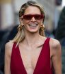 Fashionista’s (én Dakota Johnson) zijn fan van deze specifieke zonnebril