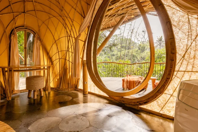 airbnb