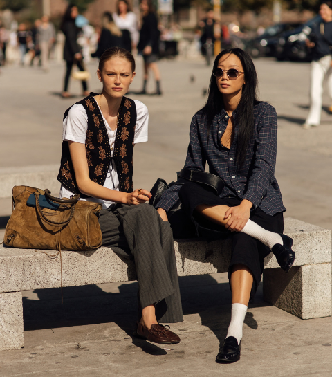 7 paar trendy loafers waar jij dit najaar mee wil rondlopen
