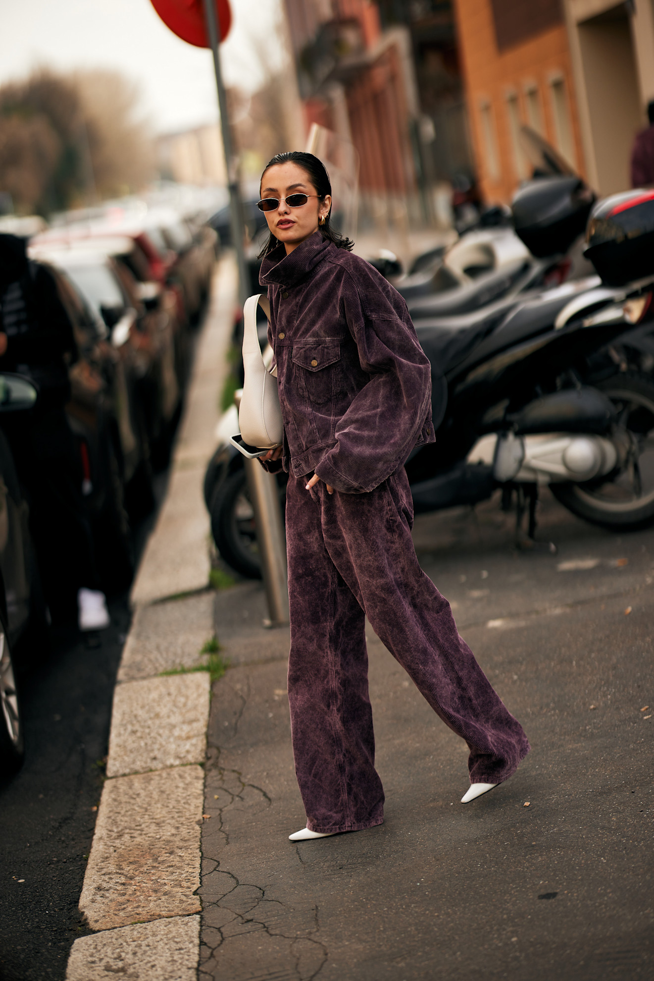 funnel neck