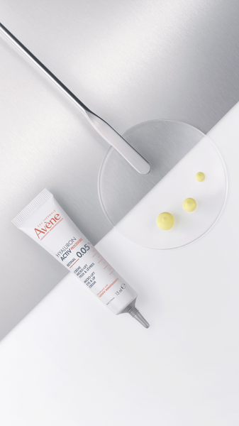 av_hyaluron_activ_procedure_eyesandlips_texture_topshot_2_9