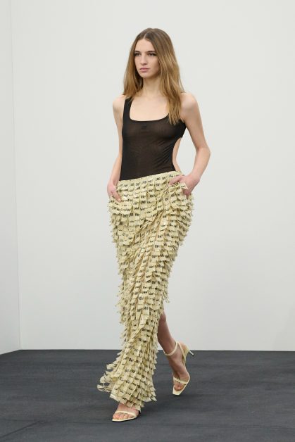 Courrรจges catwalk jurk