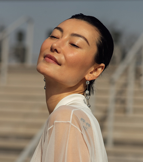 Iedereen heeft het over ‘longevity’ in huidverzorging, maar wat betekent dat?