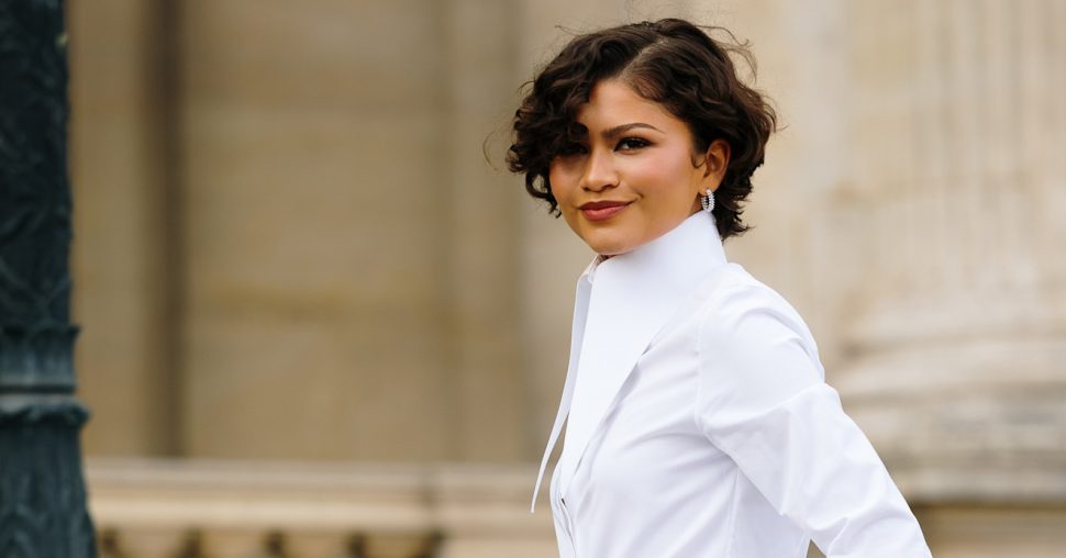 De ‘gamine pixie’ is het nostalgische kapsel dat een moderne comeback maakt